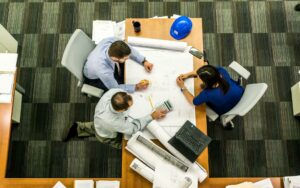 Building Cross-Functional Team Collaboration in Projects