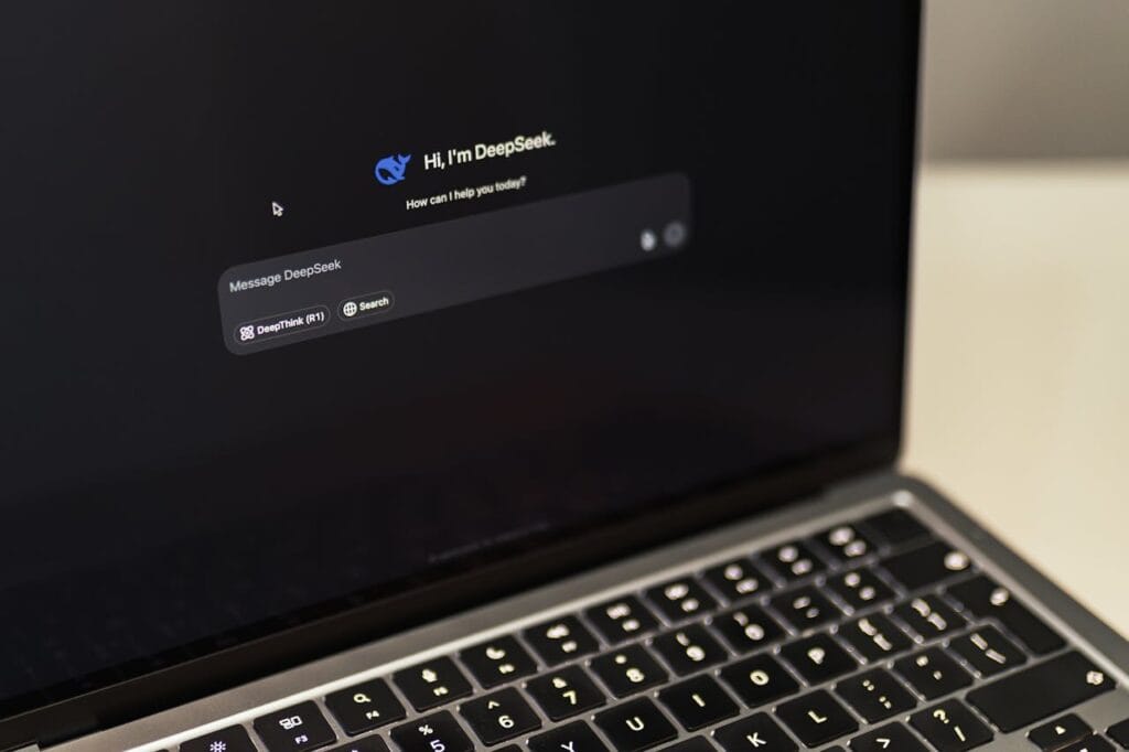 Using Chatbots to Improve Customer Experience